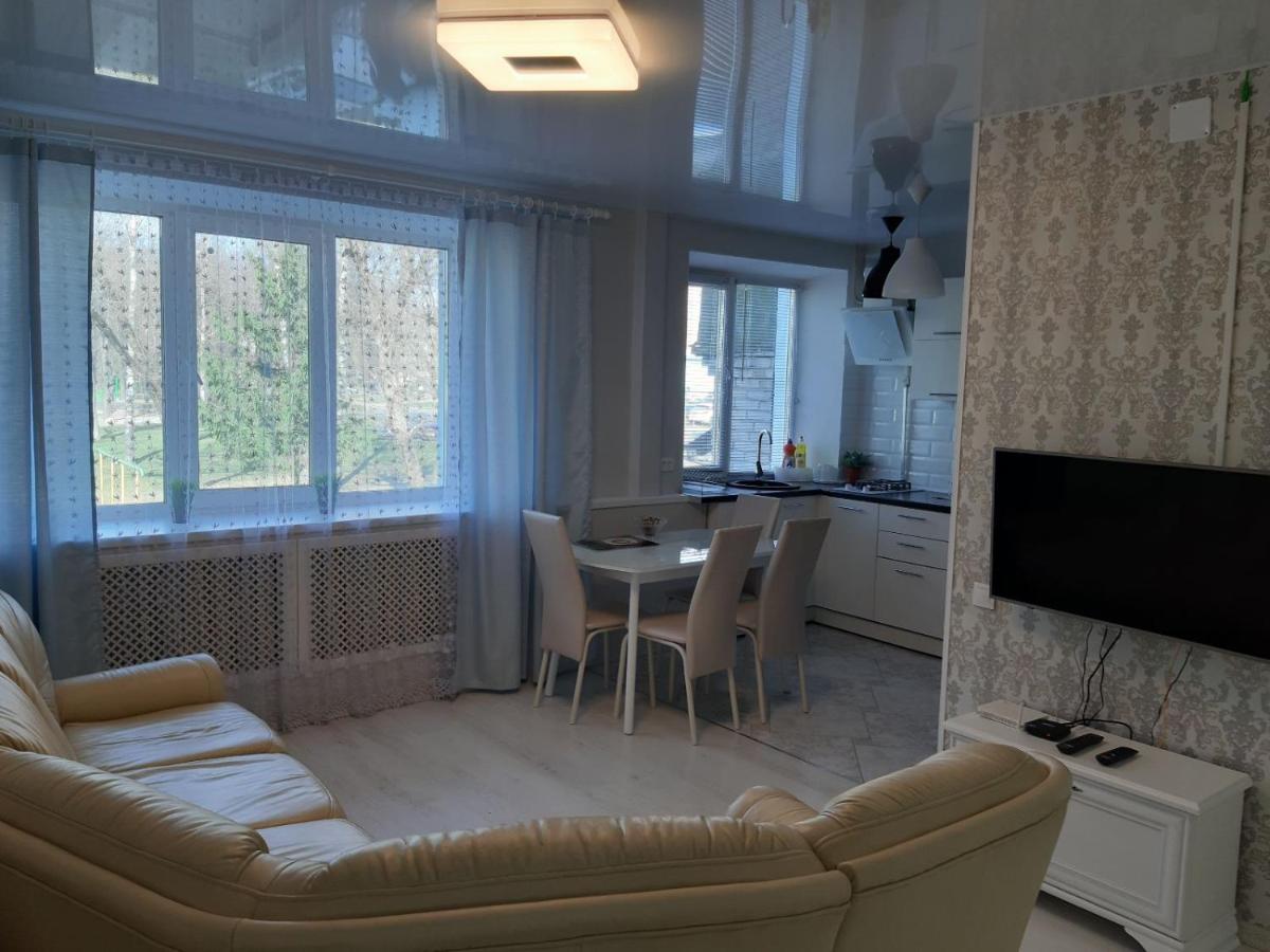 Appartment New In Center Mogilev Extérieur photo